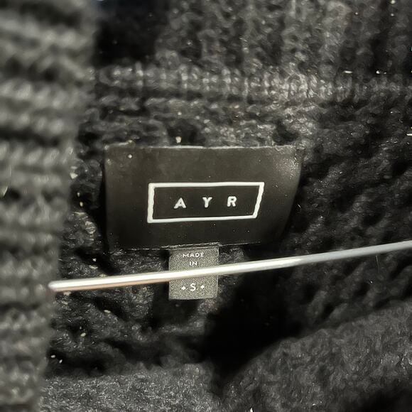 AYR Le Square Extra Fine Merino Wool Black Chunky Knit Sweater Size Small - Picture 3 of 11